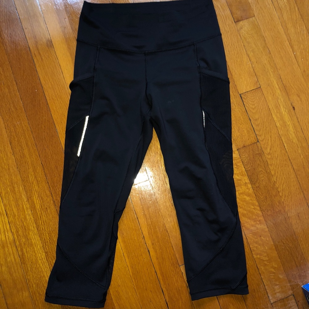 Cropped Lulu’s